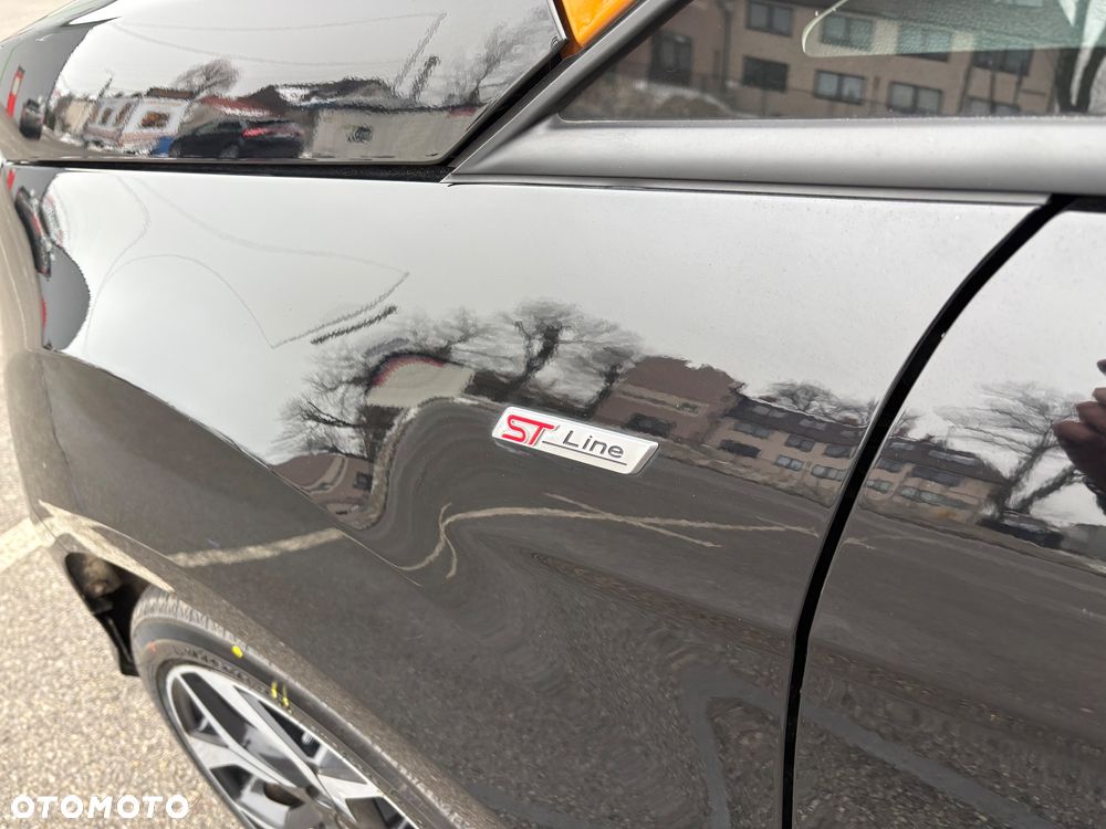 Ford EcoSport 1.0 EcoBoost ST-LINE - 23