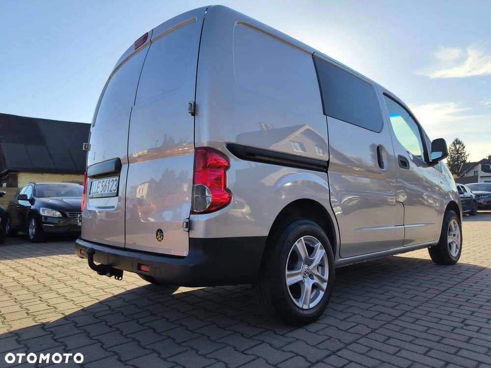 Nissan NV200 - 13