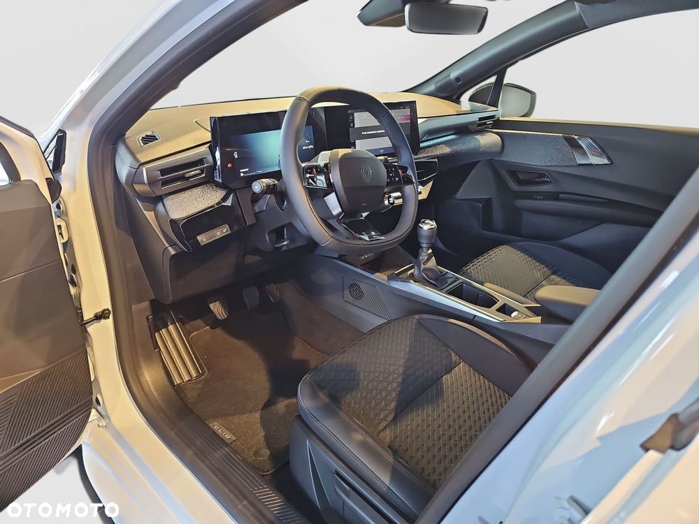 Renault Clio - 9