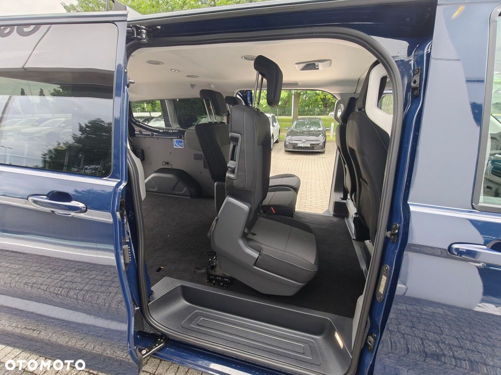 Volkswagen Transporter Kombi - 29