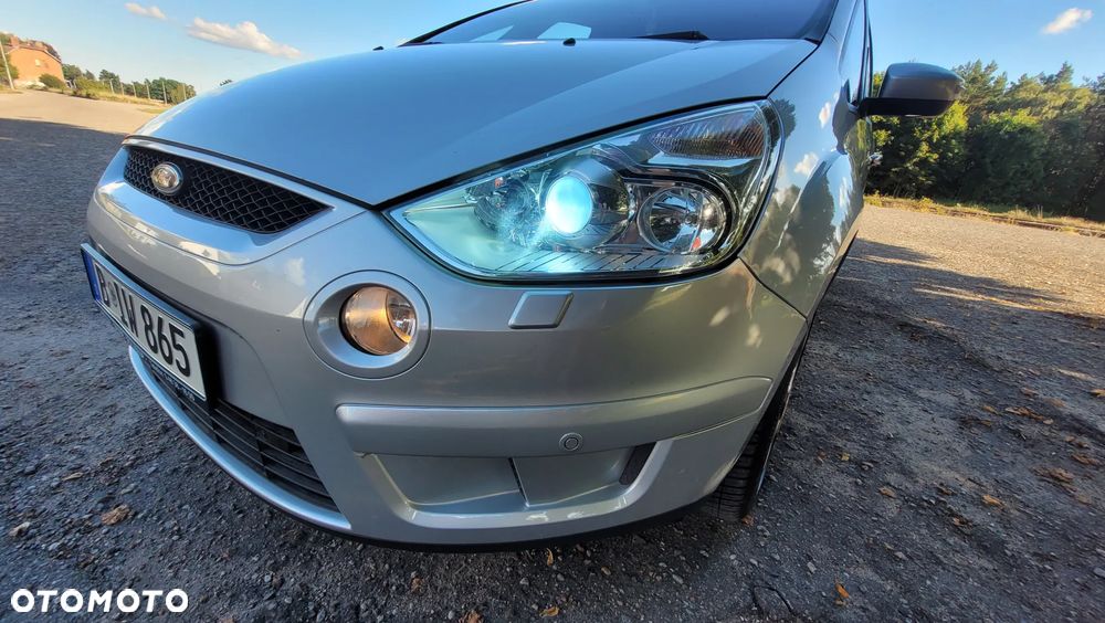 Ford S-Max 2.0 TDCi DPF Business Edition - 29