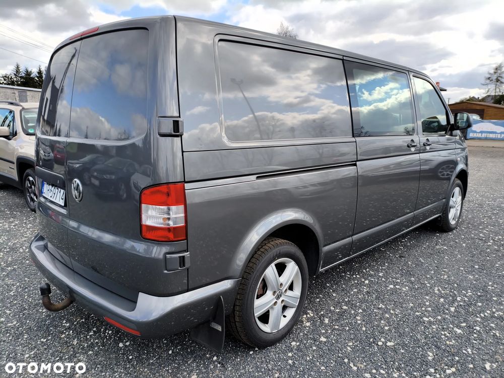 Volkswagen Transporter - 12