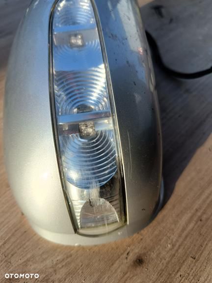 MERCEDES W211 LUSTERKO PRAWE 744 EU 9 pinów Manualnie Składane - 3