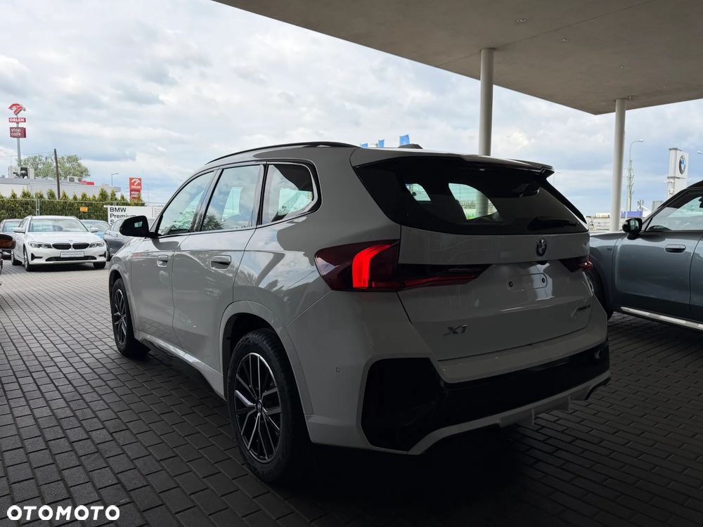 BMW X1 sDrive18i M Sport - 4
