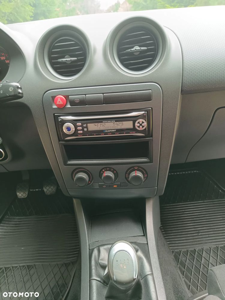 Seat Ibiza 1.4 16V Sport - 11
