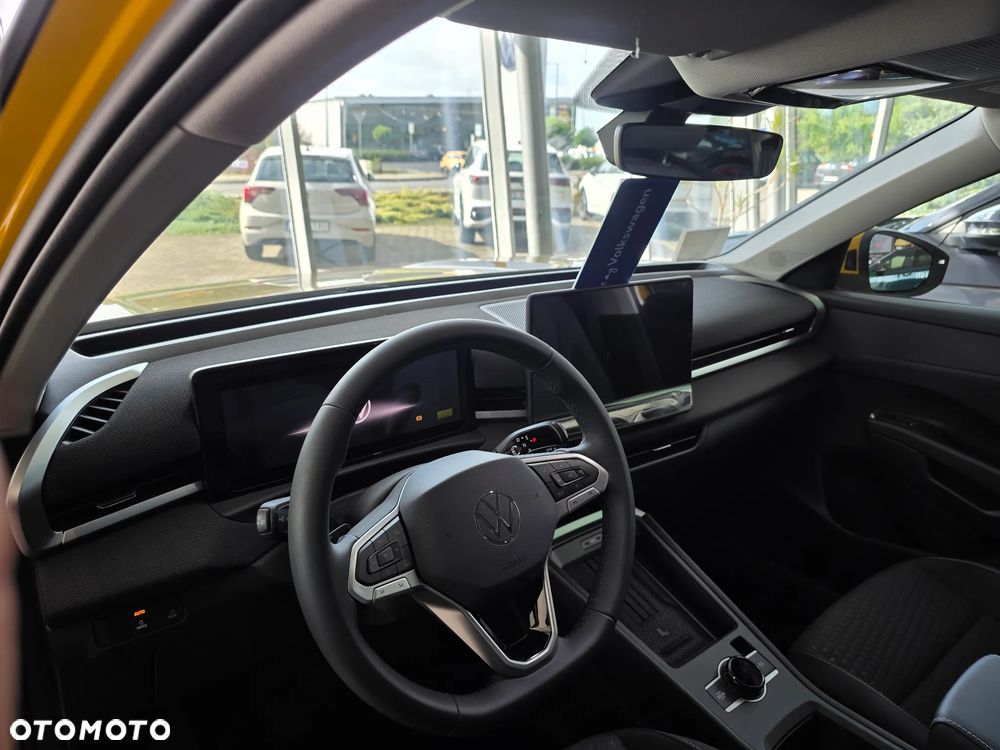 Volkswagen T-Roc 1.5 eTSI Life DSG - 8