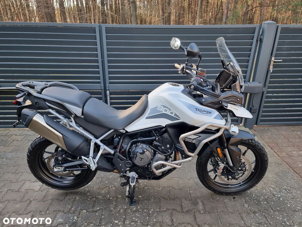 Triumph Tiger - 27