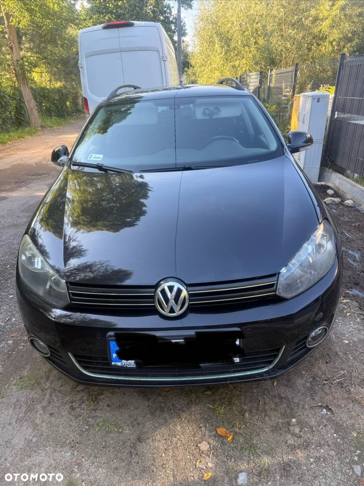 Volkswagen Golf - 1