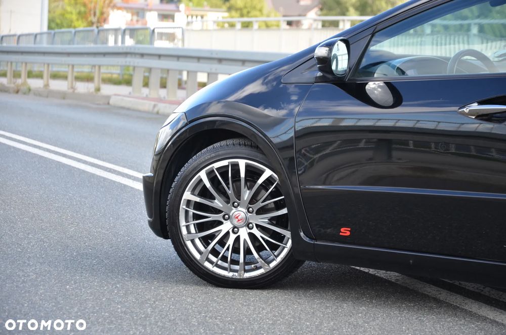 Honda Civic 1.8 Sport - 8