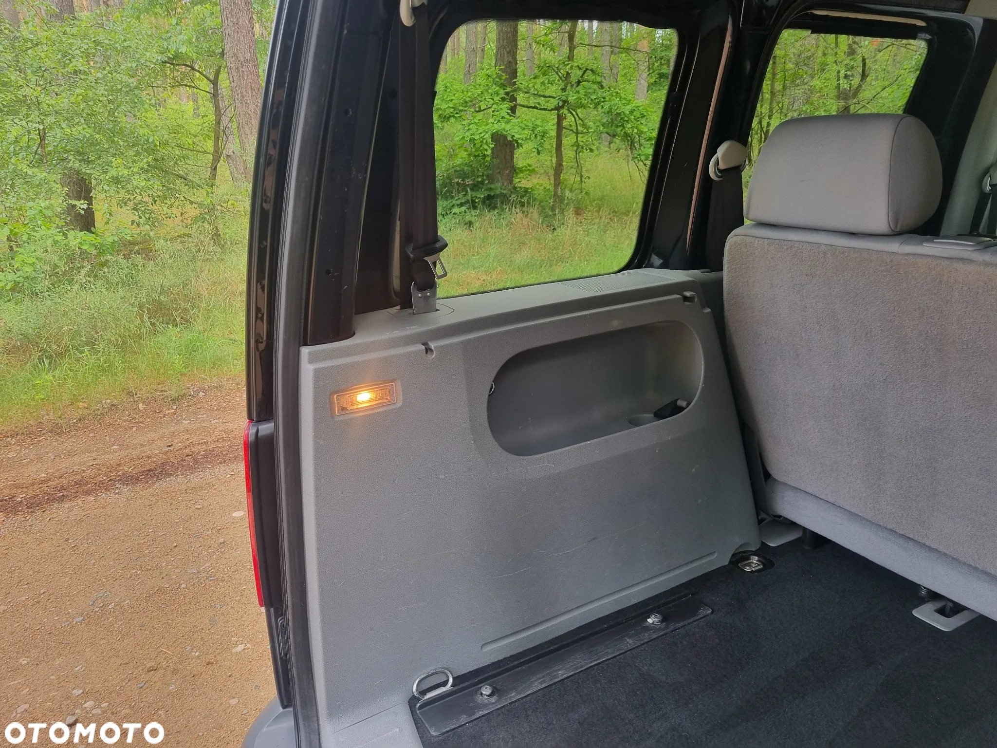 Volkswagen Caddy 1.9 TDI DPF Life (7-Si.) - 23