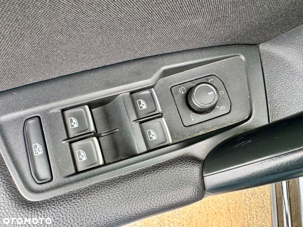 Volkswagen Tiguan 2.0 TDI SCR Life - 19