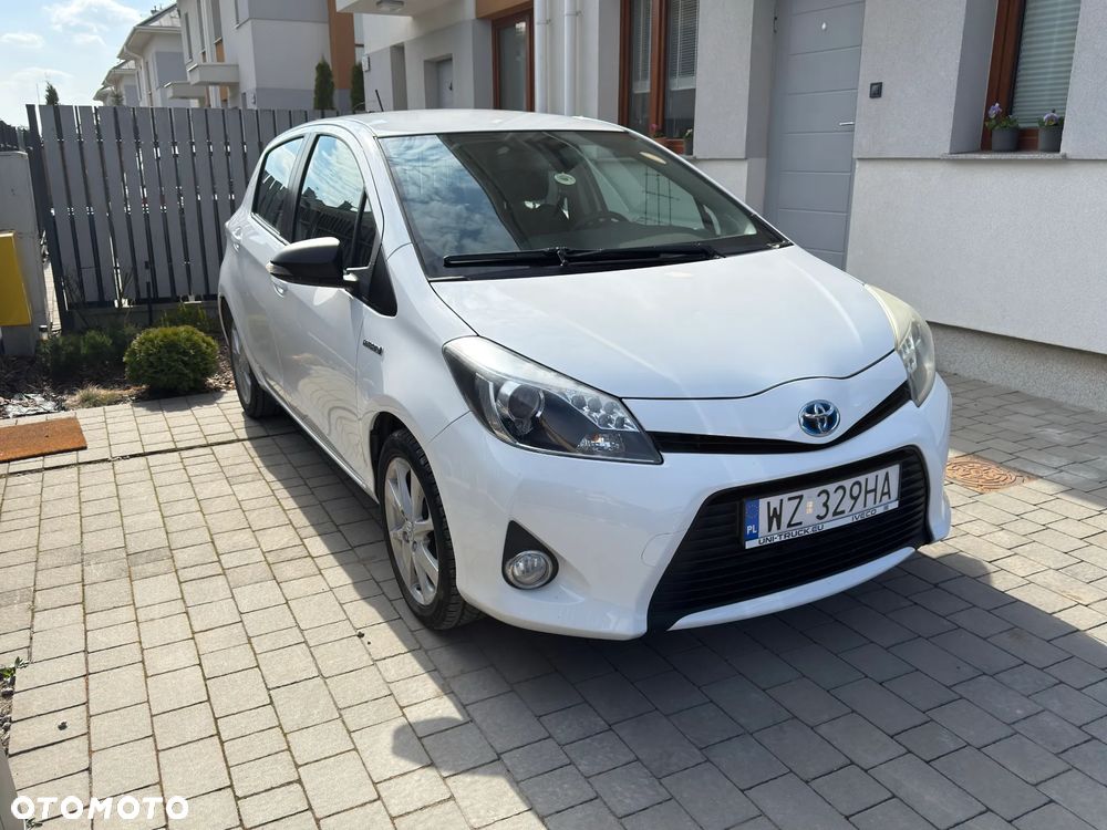 Toyota Yaris 1.5 - 2