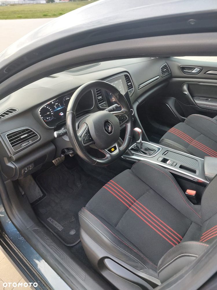 Renault Megane - 11