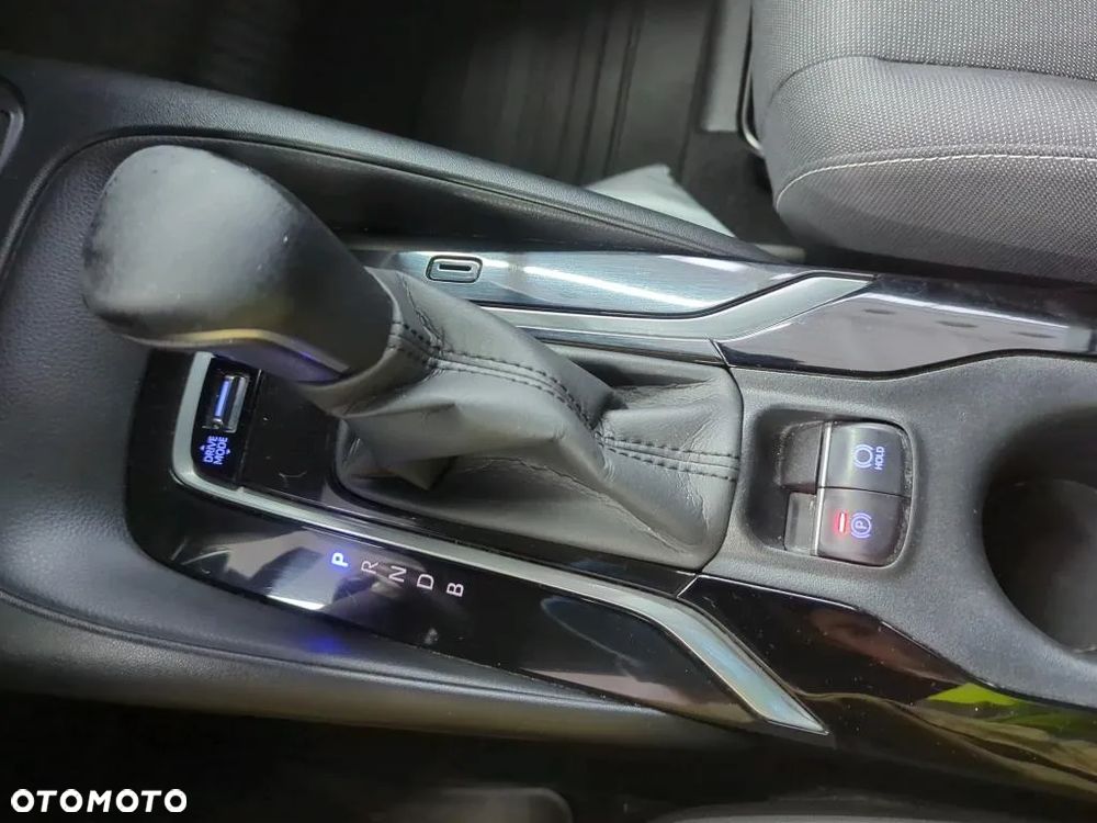 Toyota Corolla 1.8 Hybrid GPF Comfort - 10