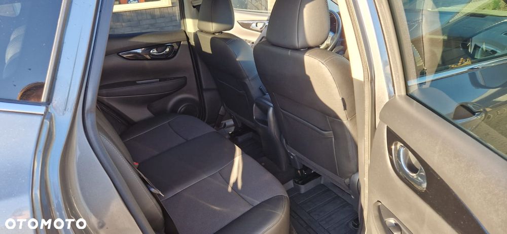 Nissan Qashqai - 12