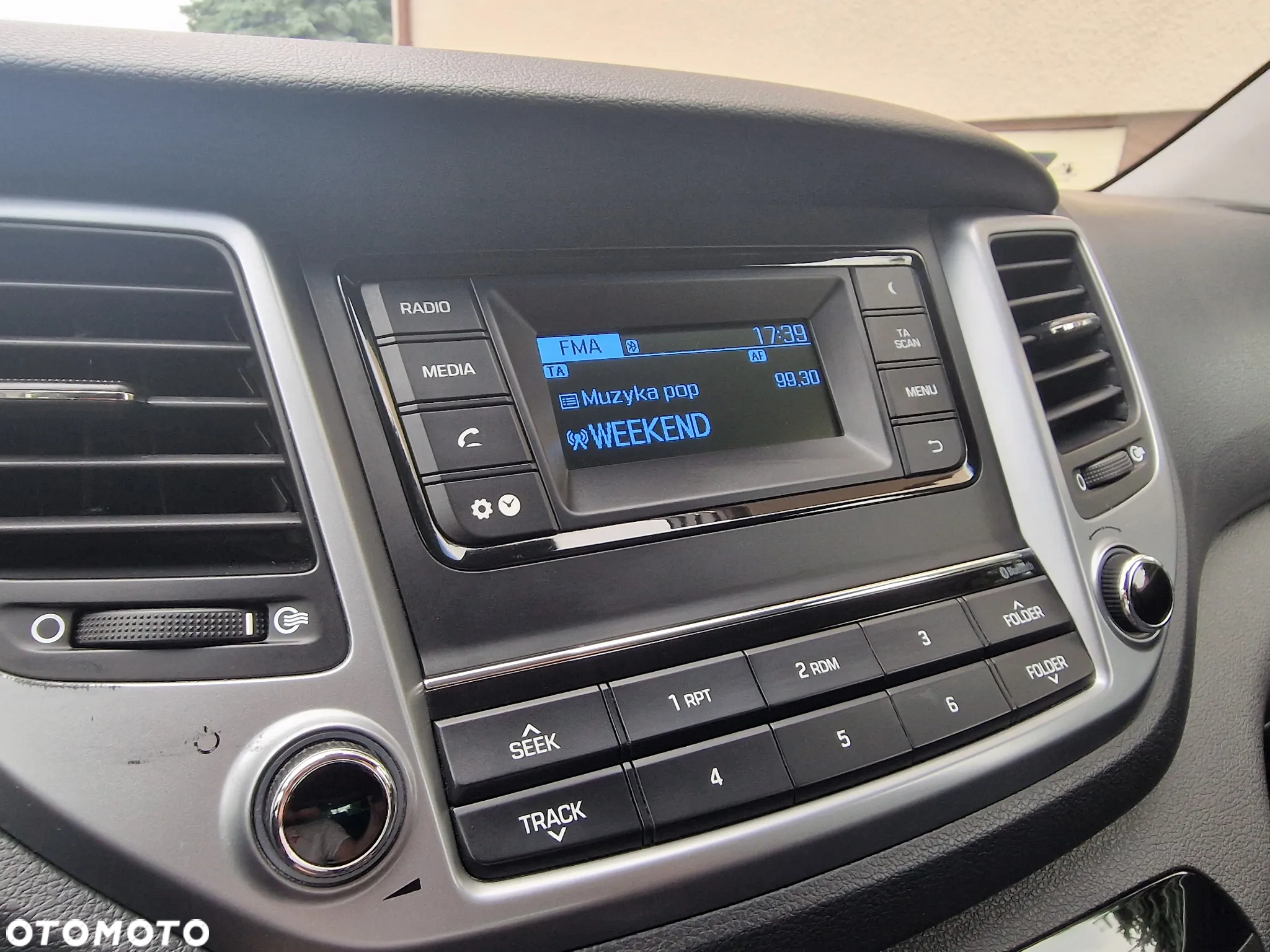 Hyundai Tucson 1.6 GDI BlueDrive GO 2WD - 18