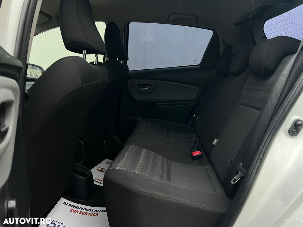 Toyota Yaris - 6