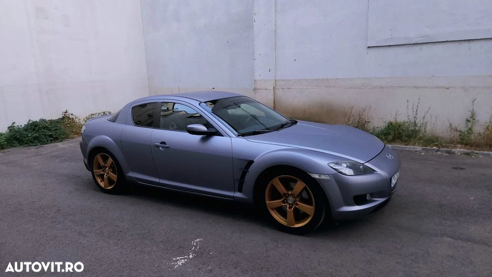 Mazda RX-8 - 4