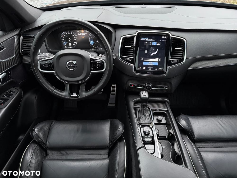 Volvo XC 90 T6 AWD Geartronic RDesign - 24