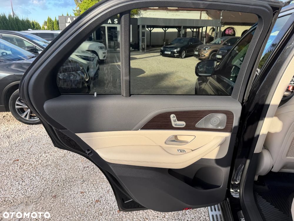Mercedes-Benz GLE - 20