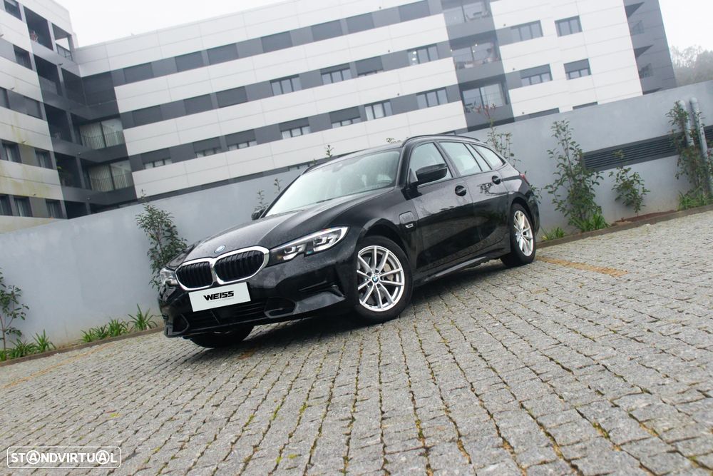 BMW 330 e Line Sport Auto - 1