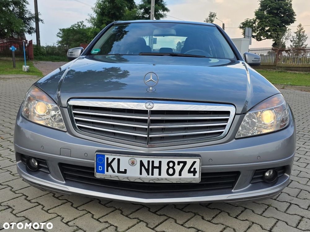 Mercedes-Benz Klasa C 180 Kompressor BlueEFFICIENCY - 17