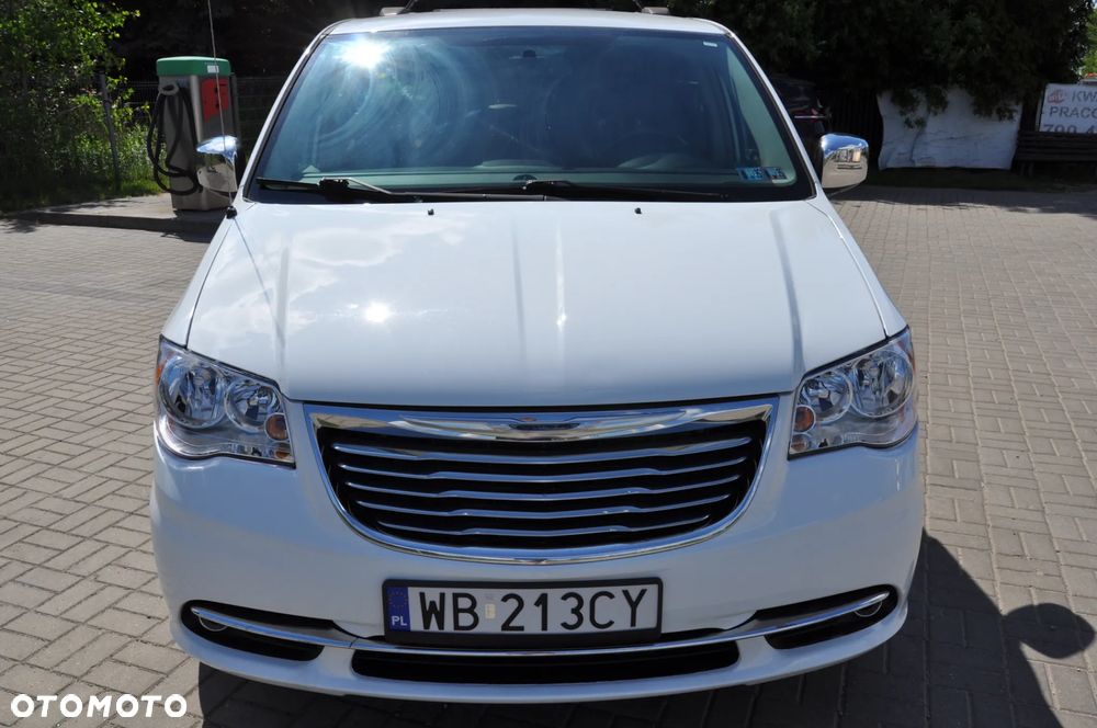 Chrysler Town & Country 3.6 Touring - 3