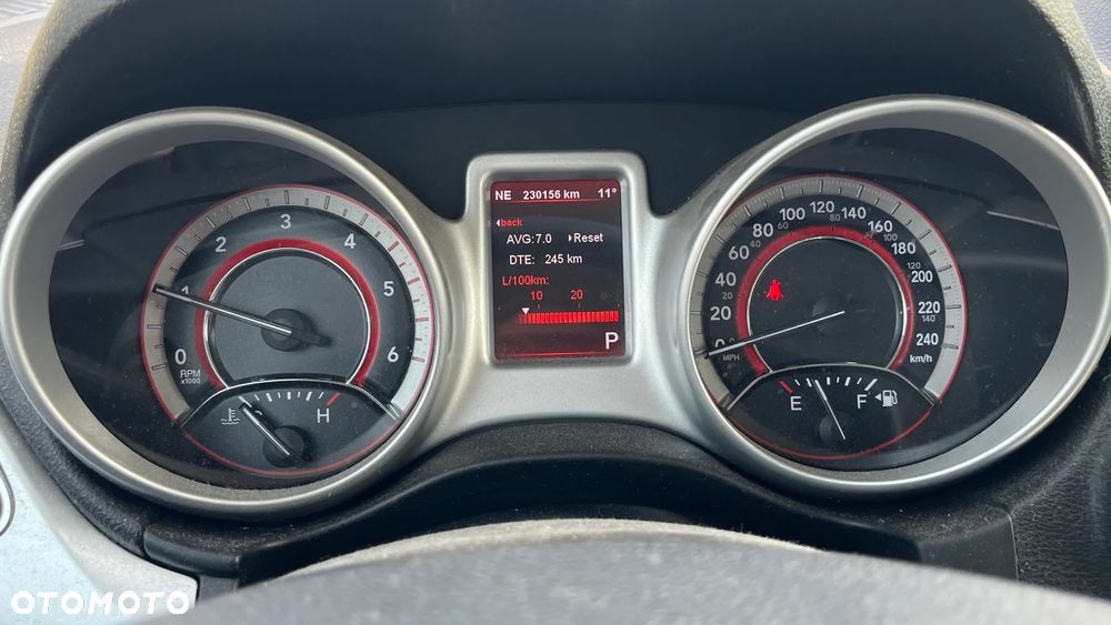 Fiat Freemont 2.0 Multijet Lounge AWD - 8