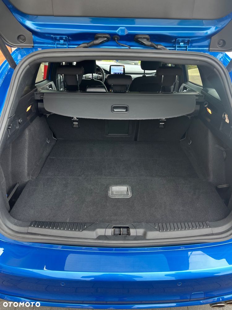 Ford Focus 1.5 EcoBoost ST-Line - 25