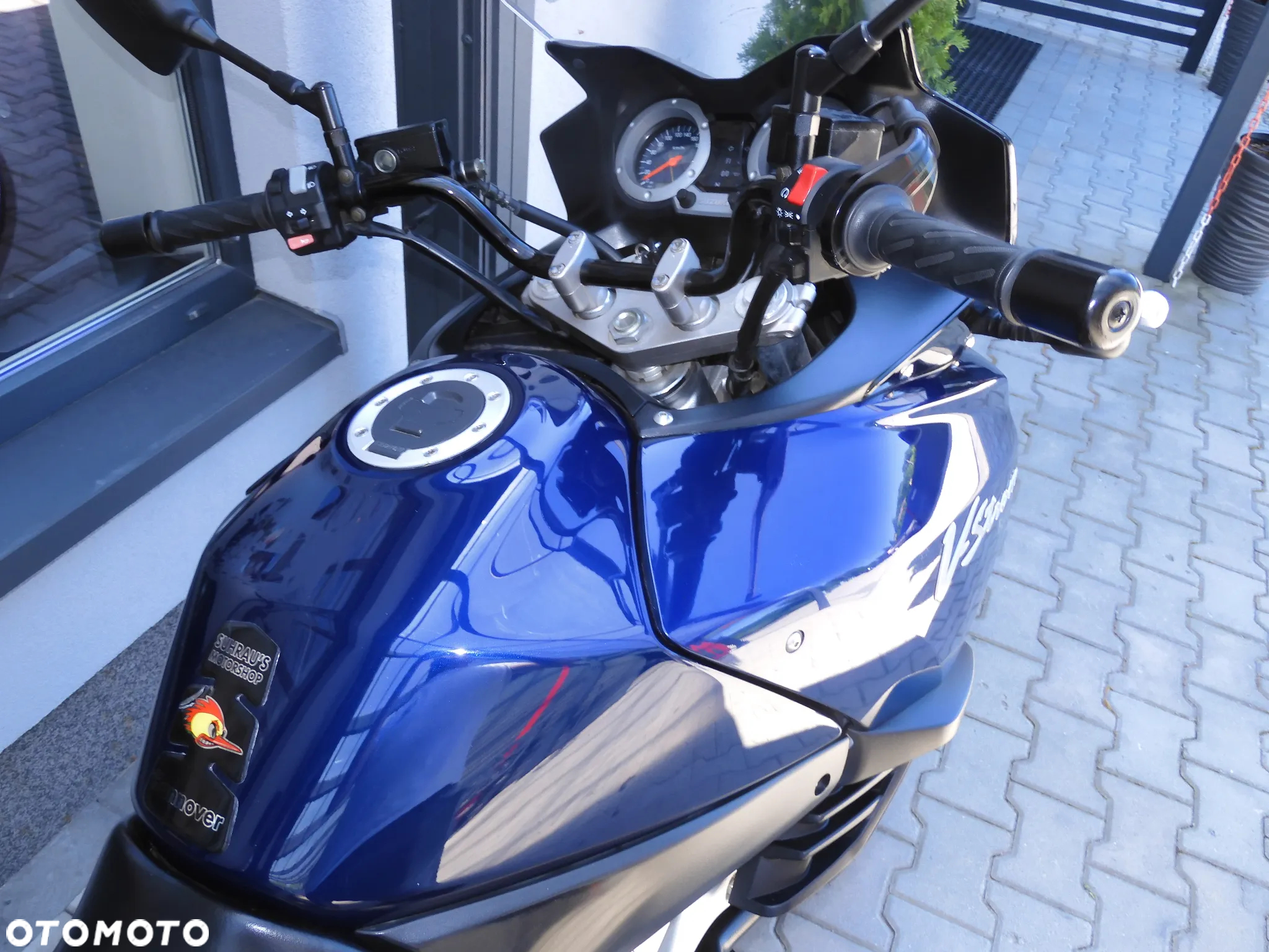 Suzuki DL - 13