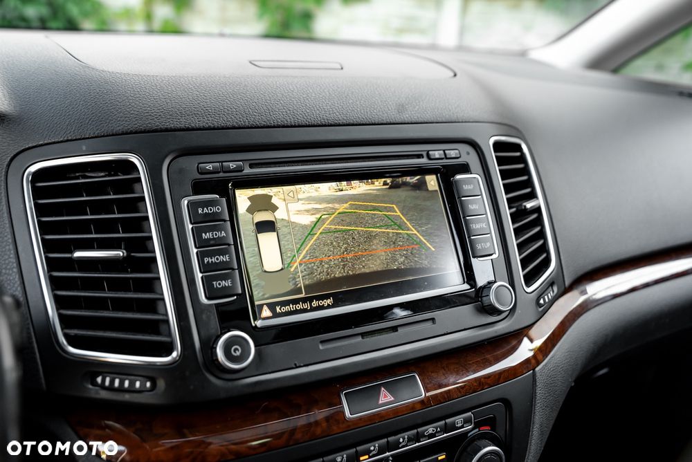 Volkswagen Sharan 2.0 TSI DSG Highline - 36
