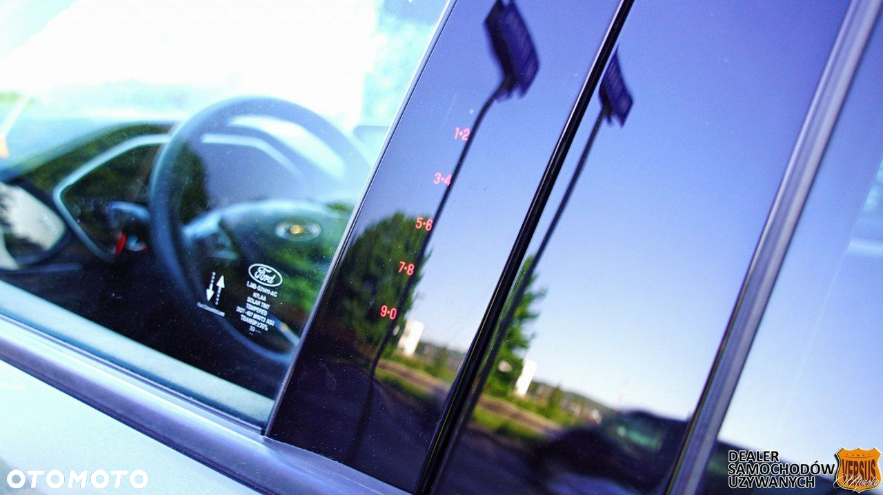 Ford Kuga - 22