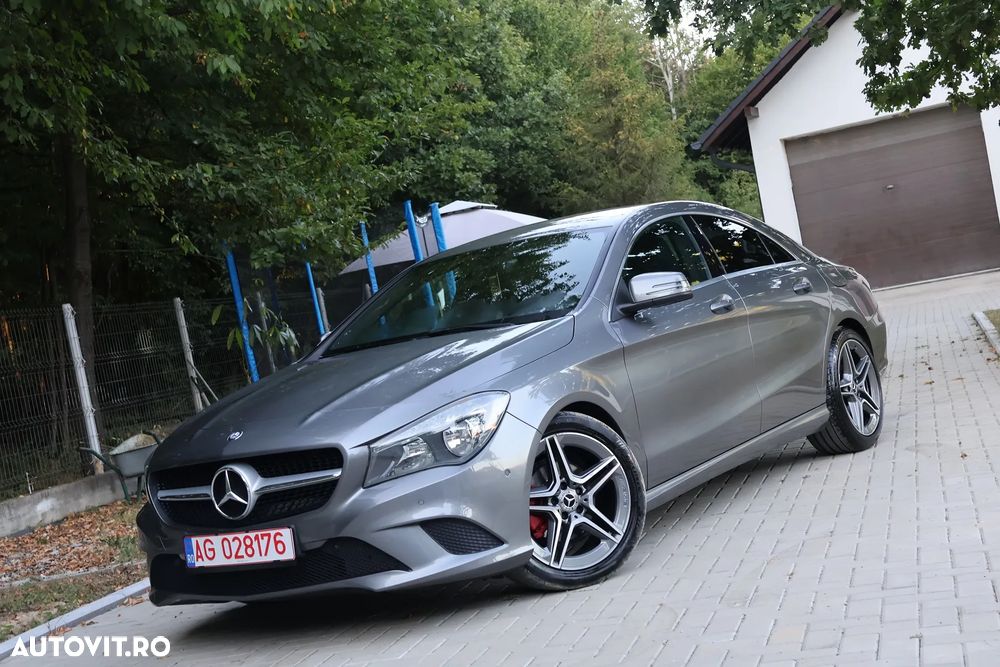 Mercedes-Benz CLA 220 CDI 7G-DCT AMG Line - 3