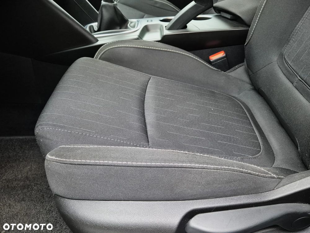 Renault Megane TCe 115 GPF LIMITED - 17