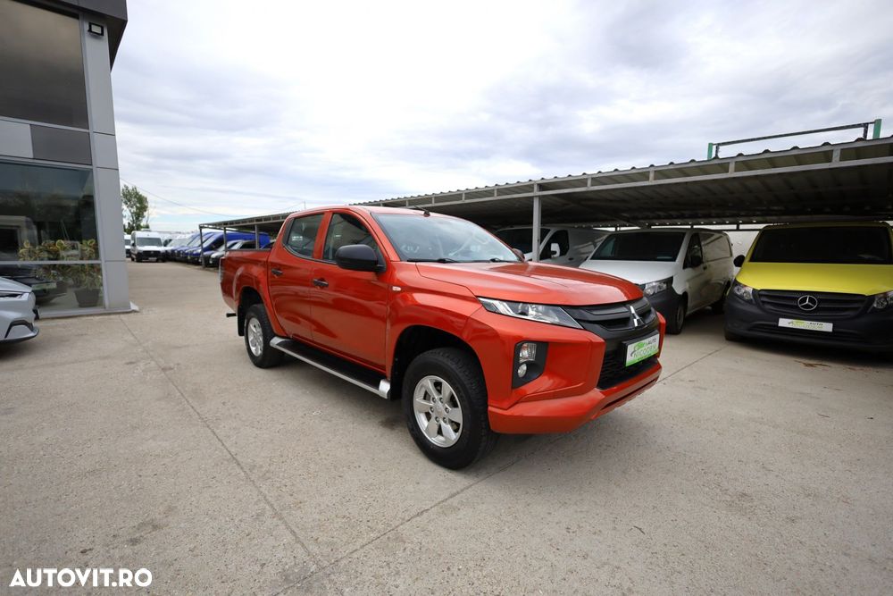 Mitsubishi L200 - 9