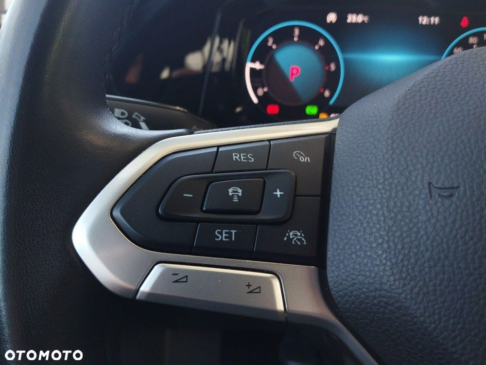 Volkswagen Golf Variant 2.0 TDI Life DSG - 35