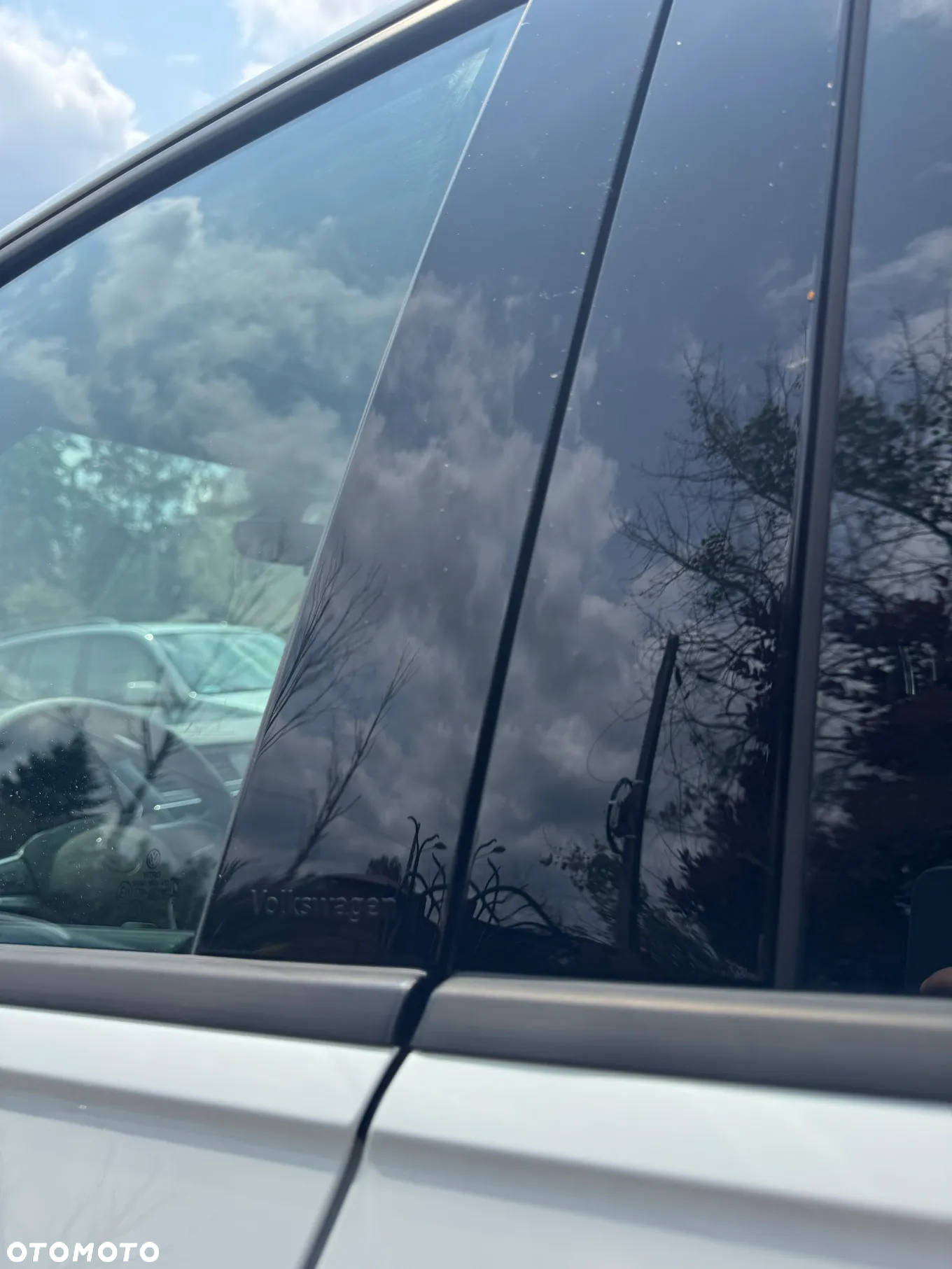 Volkswagen Tiguan - 14