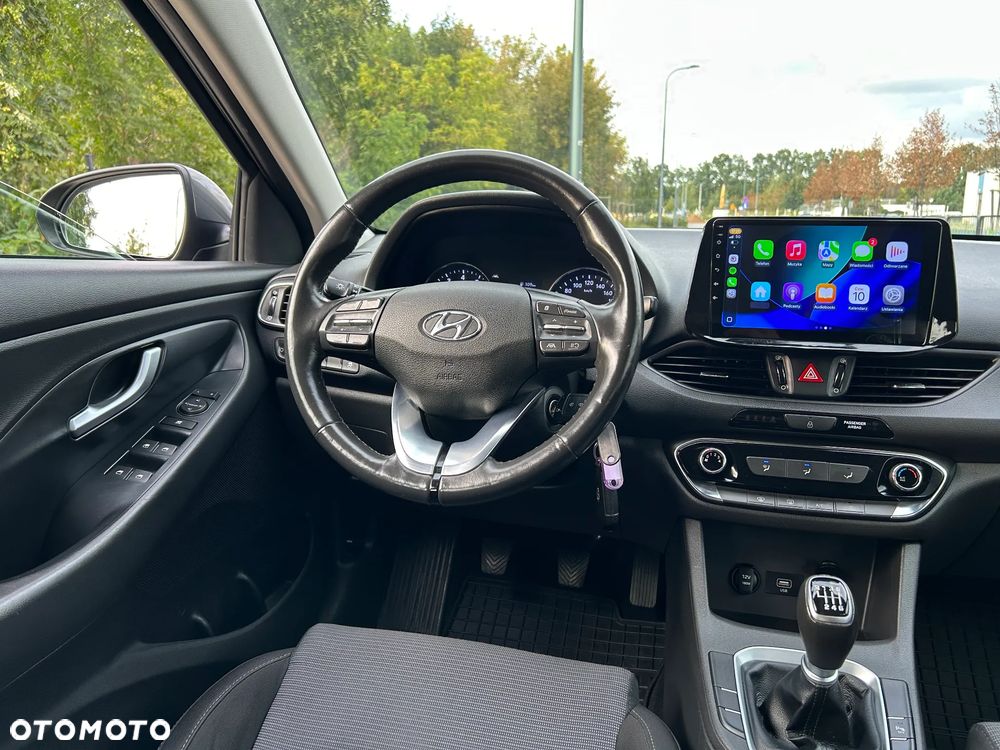 Hyundai i30 1.5 DPI Modern - 15