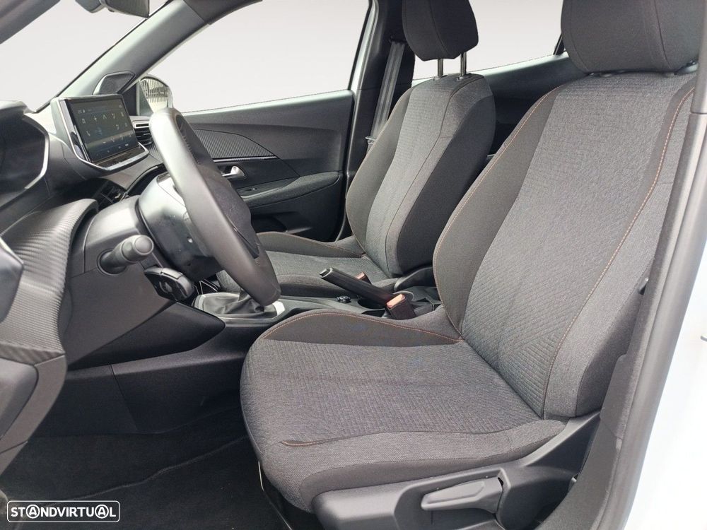 Peugeot 2008 1.2 PureTech Style - 9