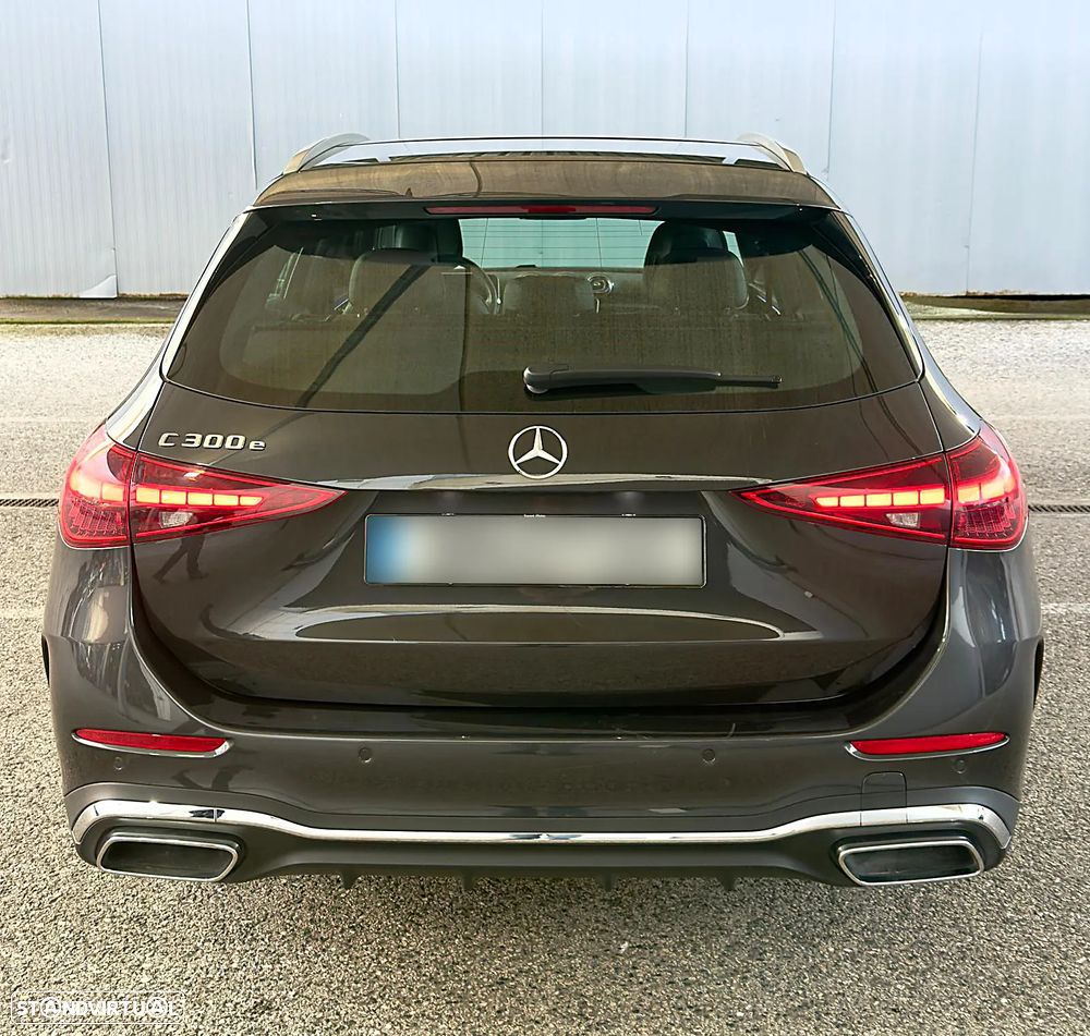 Mercedes-Benz C 300 - 2