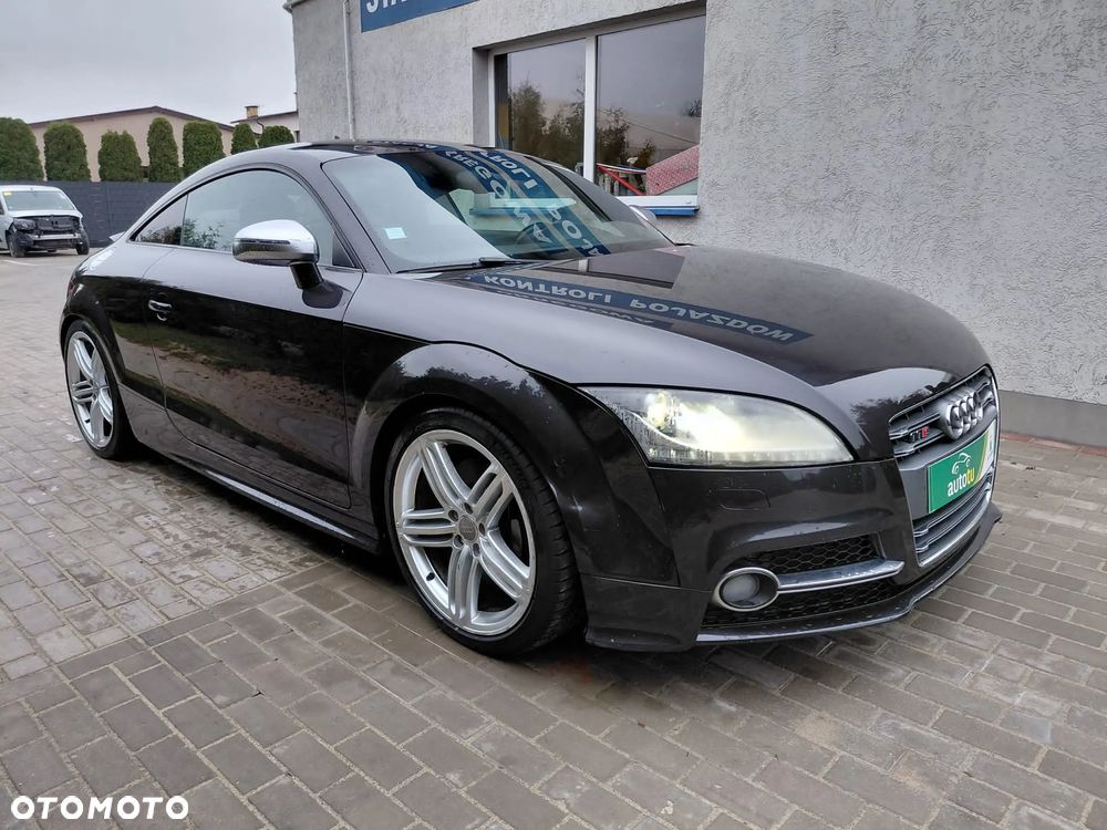 Audi TT S Coupé - 3