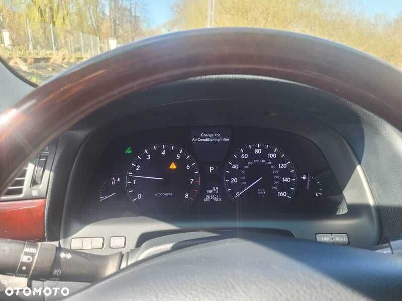 Lexus LS 460 Ambience Line + Impression Line - 10
