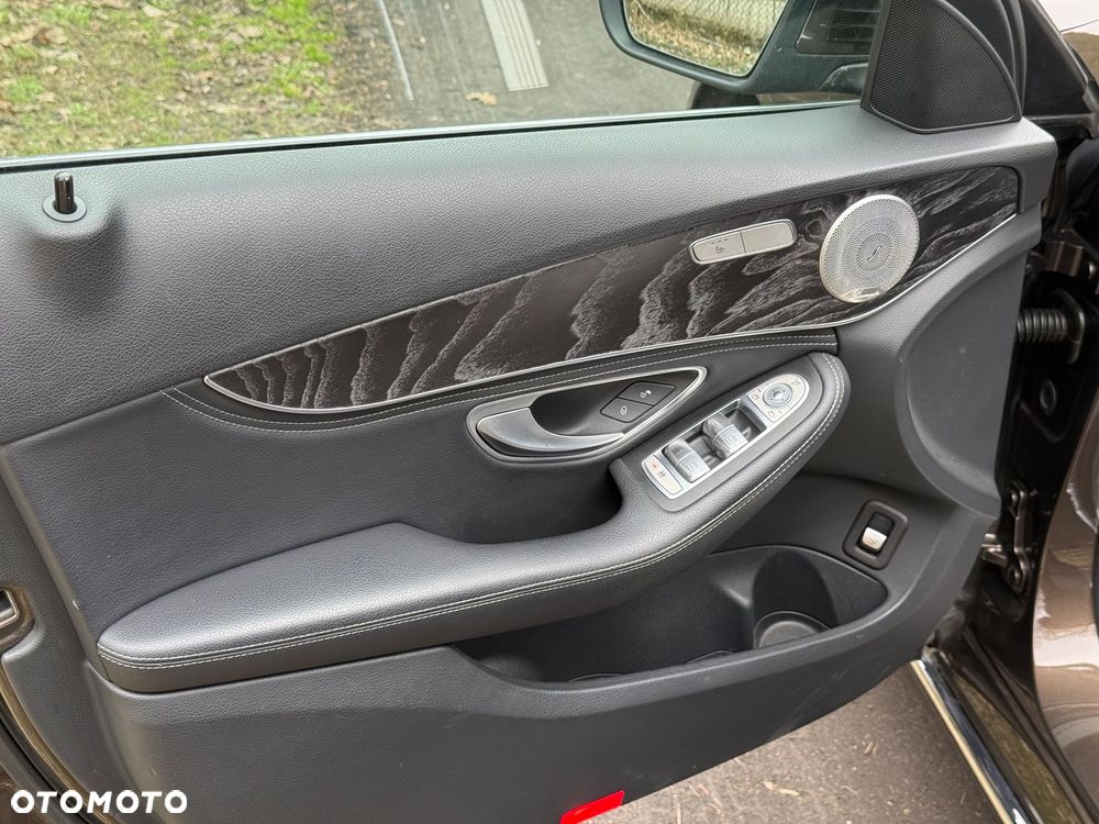 Mercedes-Benz Klasa C 350 e 7G-TRONIC AMG Line - 11