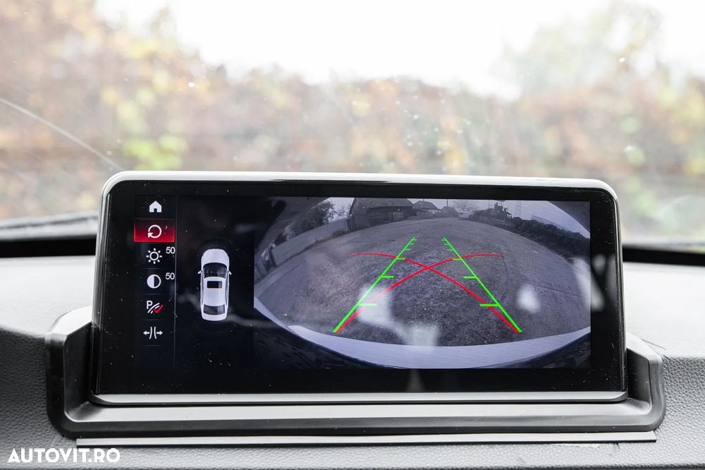 BMW Seria 3 320d xDrive DPF Touring Aut. Edition Exclusive - 14