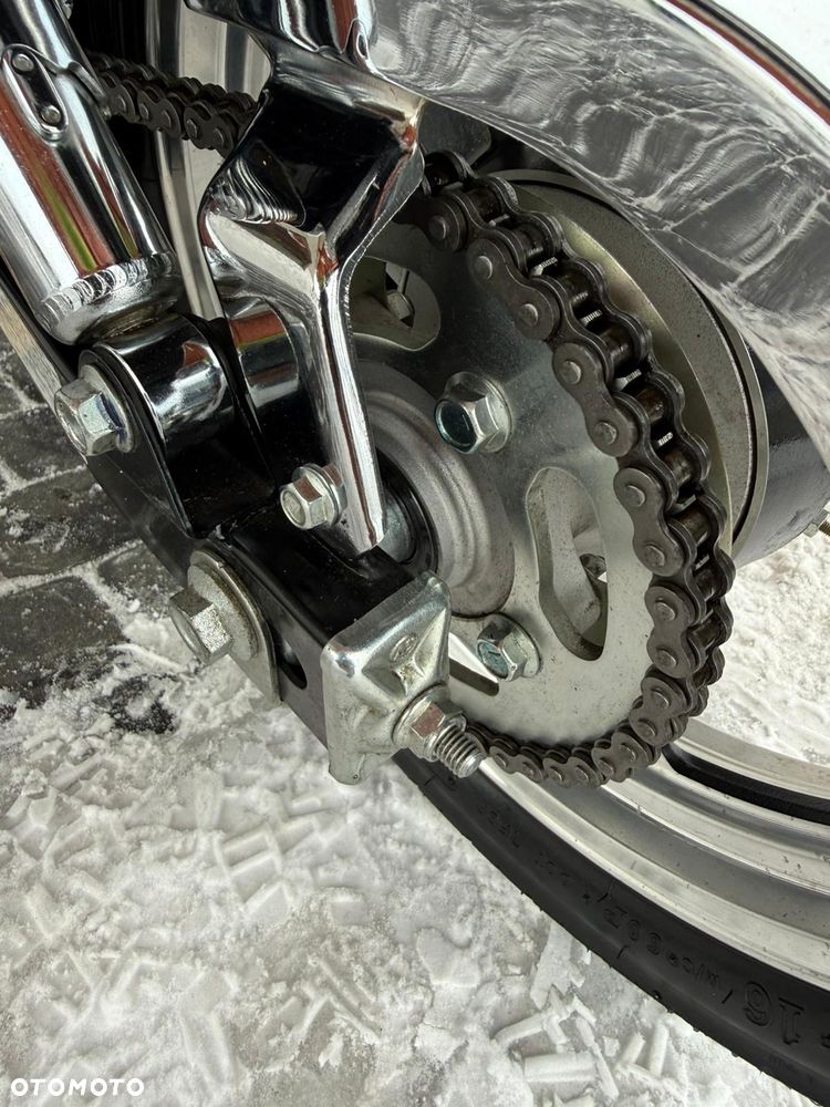 Suzuki Marauder - 39