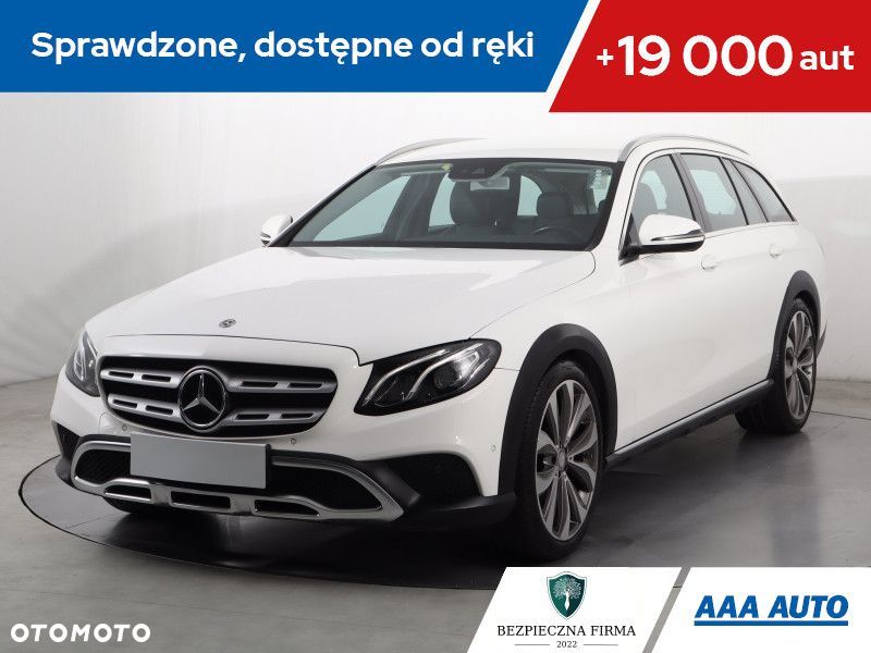 Mercedes-Benz Klasa E - 1