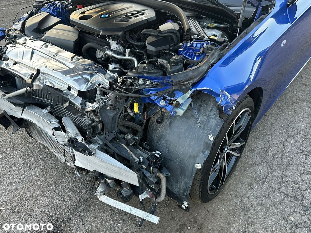 BMW Seria 3 320d xDrive Sport - 6