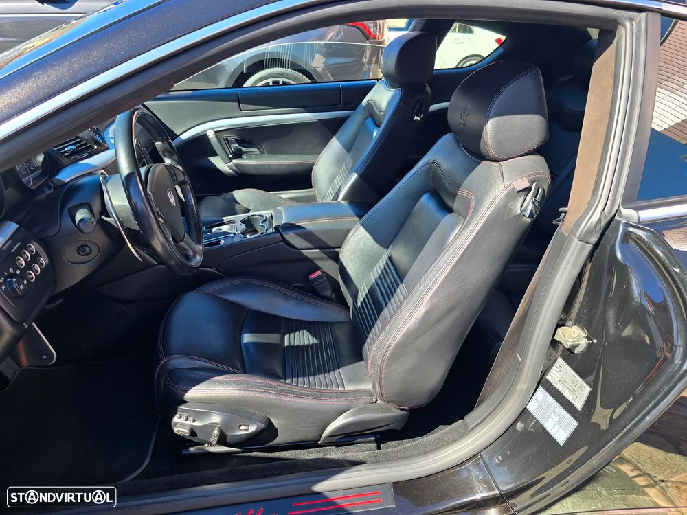 Maserati Granturismo S Auto - 11