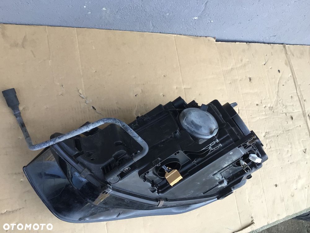 Lampa przednia prawa Audi A4 8K0 Lift Bi xenon nie skrętny - 6