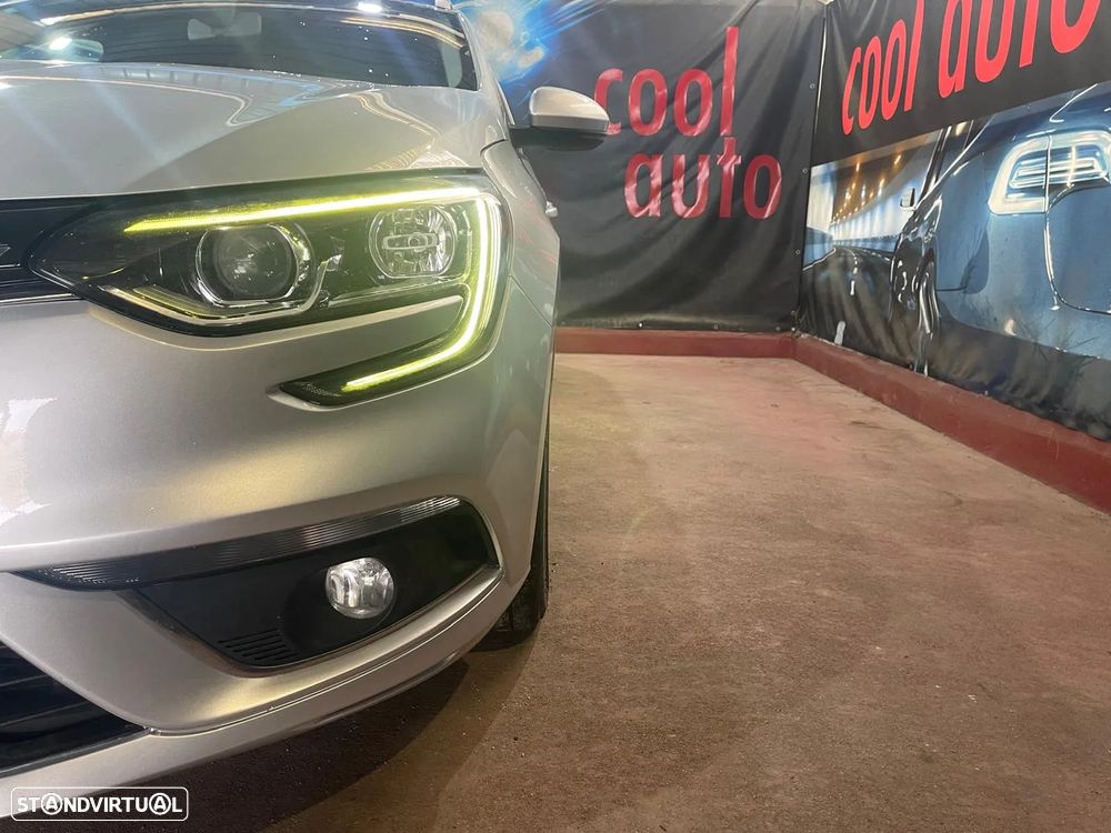 Renault Mégane Sport Tourer 1.5 dCi Zen ECO - 21